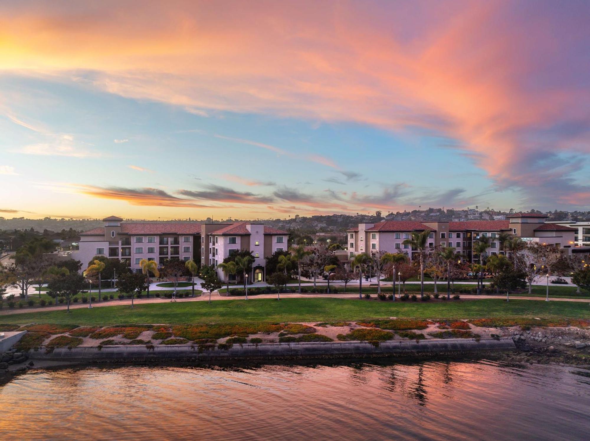 Homewood Suites By Hilton San Diego Airport-Liberty Station Exterior foto